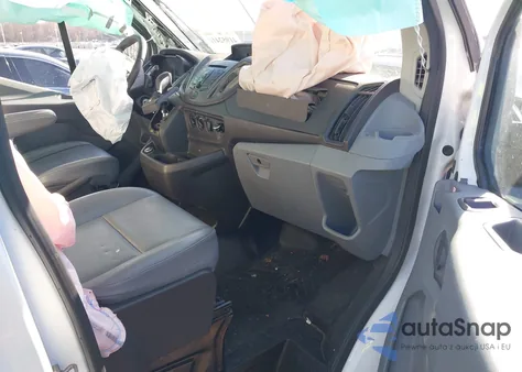 2019 Ford Transit-150 z USA, uszkodzony, nr VIN 1FTYE2CMXKKB32625